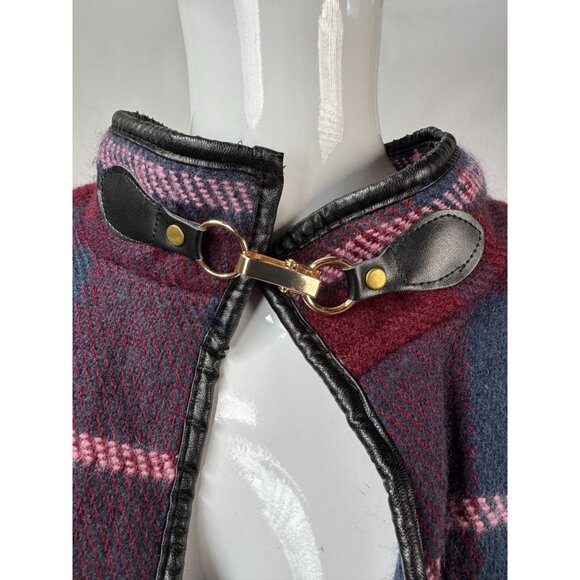 Apt. 9 Womens Plaid Poncho With Faux Leather Trim & Clasp Closure - Picture 11 of 16